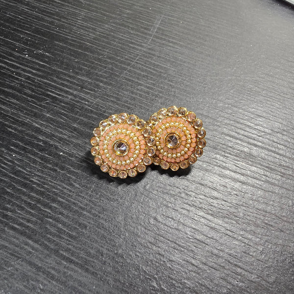 Round lightweight studs