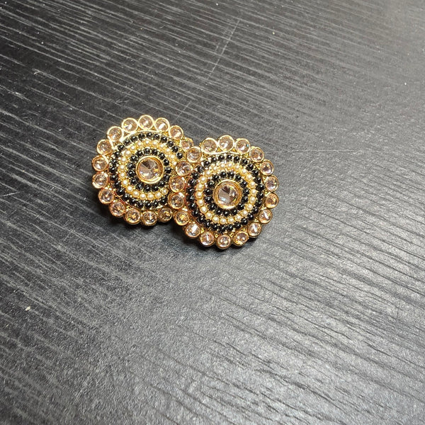 Round lightweight studs